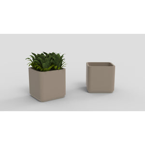 Boden Outdoor/Indoor High Perfomance Concrete Planter