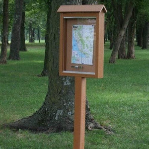 Frog Furnishings Resinwood Small Standard Message Center with One Post