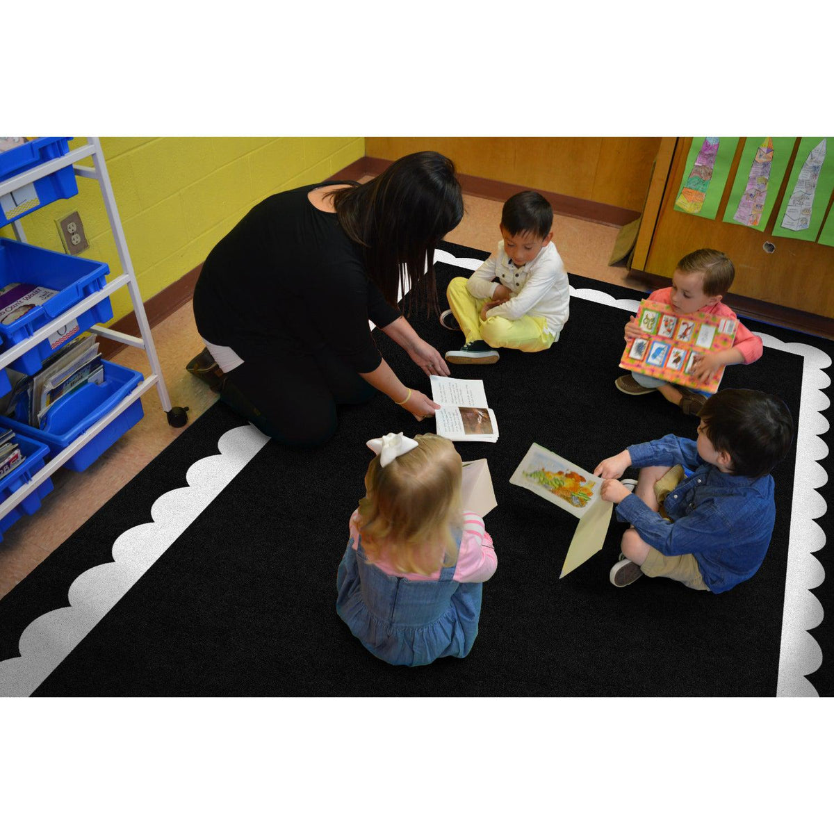 Schoolgirl Style Black, White & Stylish Brights Black & White Scallop Rugs