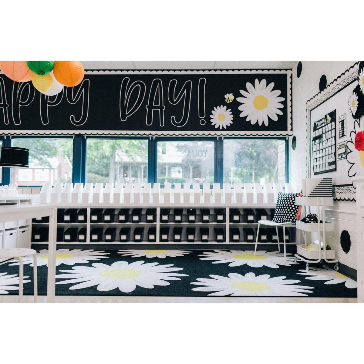 Schoolgirl Style Daisies Rugs