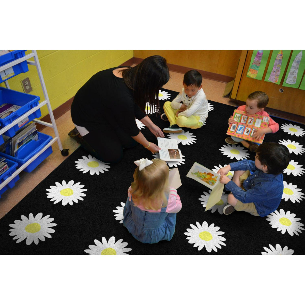 Schoolgirl Style Daisy Criss Cross Applesauce Sitting Spots Rug, 7'6" x 12' Rectangle