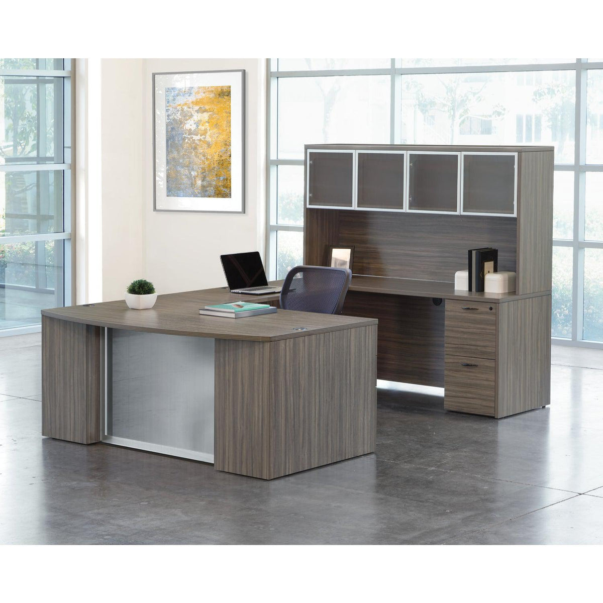 Napa StepFront U Shape with Hutch and Glass Modesty Panel, 71” x 112”