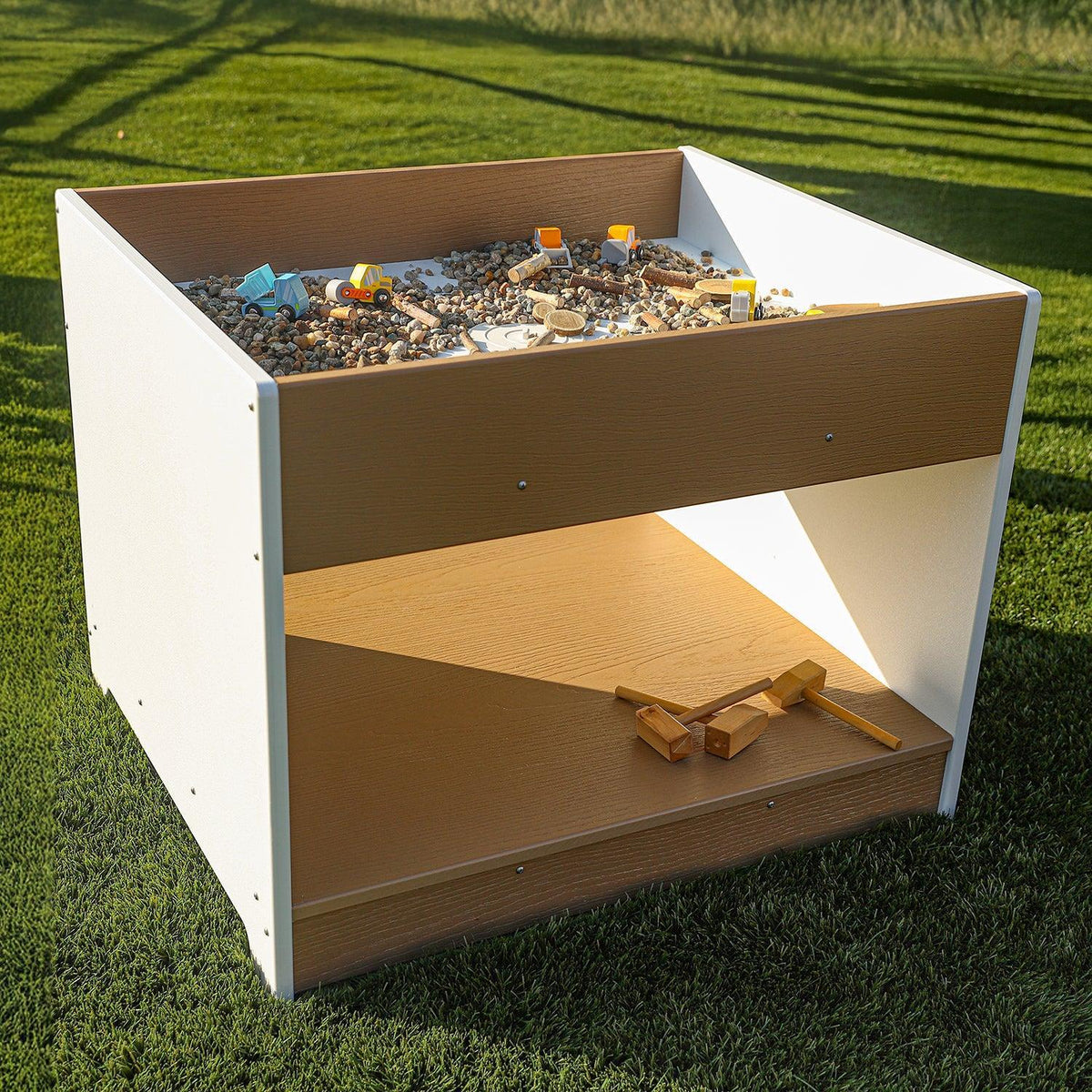 outdoorED™ Big And Wide Table