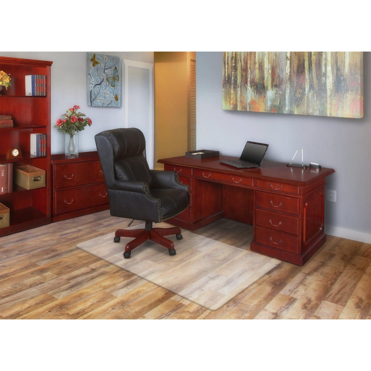 Barrington Traditional Plush Leather Executive Swivel Chair