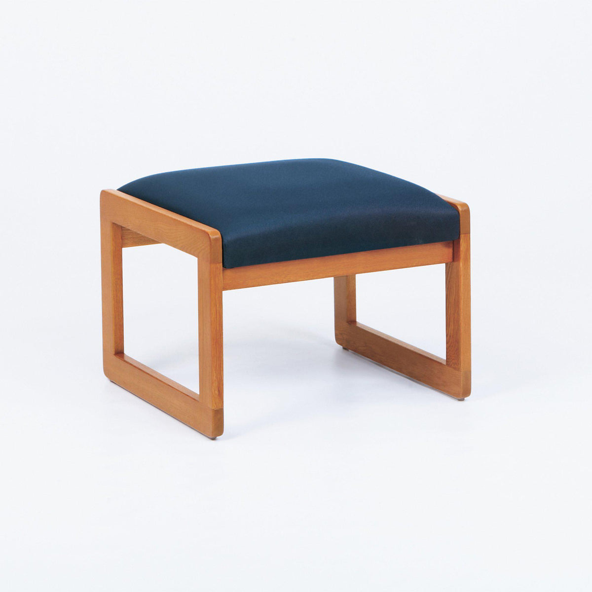 Classic Series Solid Oak Reception Seating, 1 Seat Bench, Standard Vinyl Upholstery, FREE SHIPPING