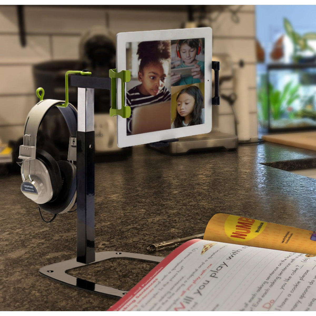 Copernicus Dewey The Document Camera Stand