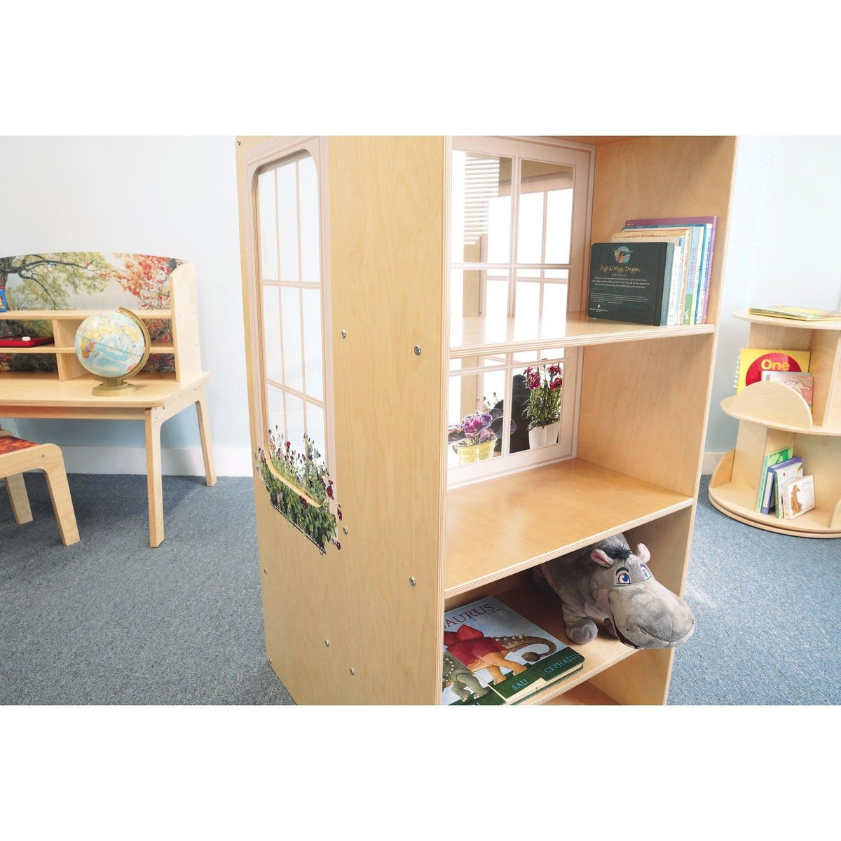 Nature View Window Seat