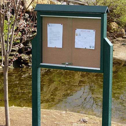 Frog Furnishings Resinwood Medium Standard Two Sided Message Center with Two Posts