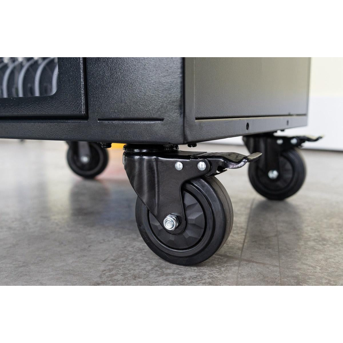 30-Laptop/Tablet USB-C Charging Cart