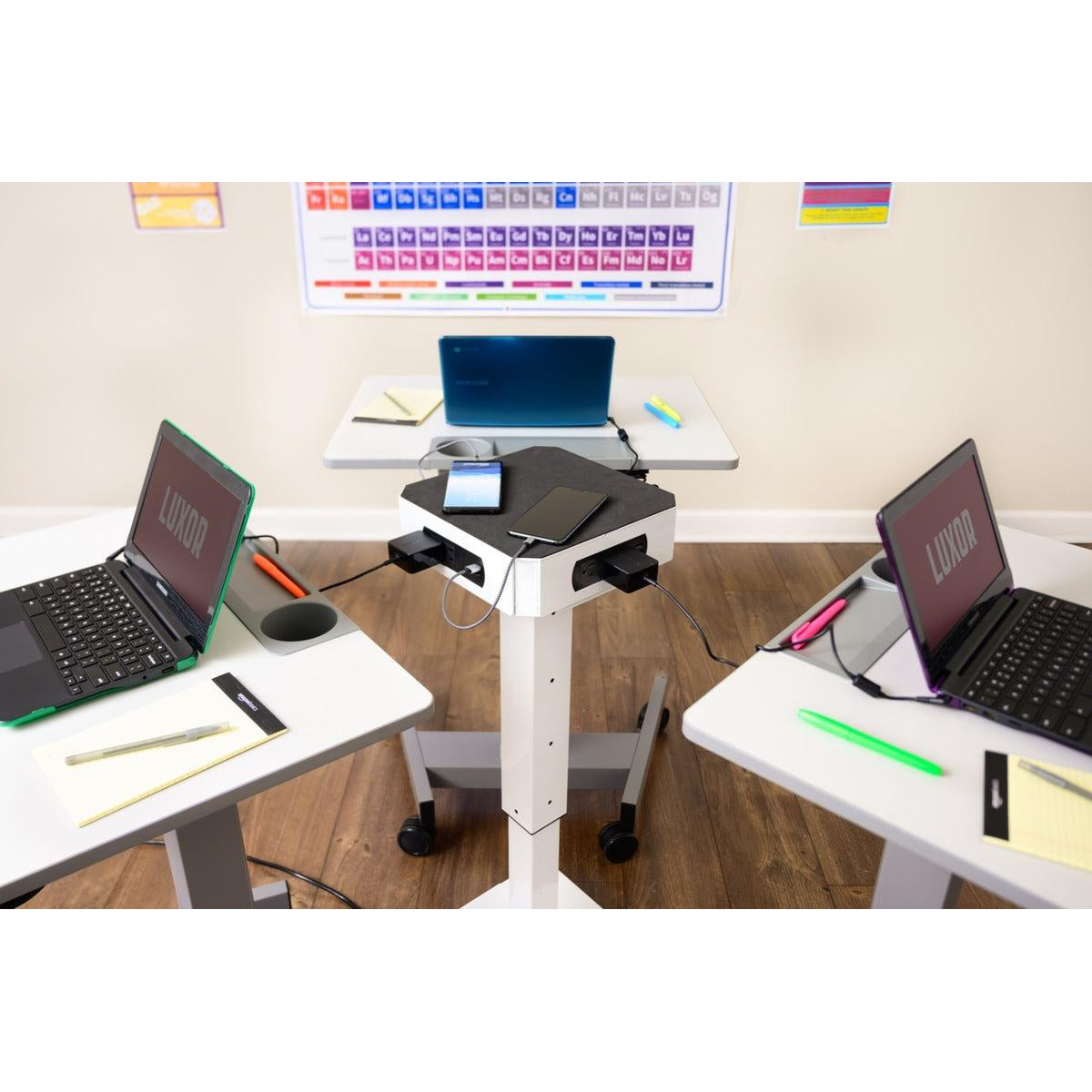 LuxPower Mobile AC and USB Charging Tower